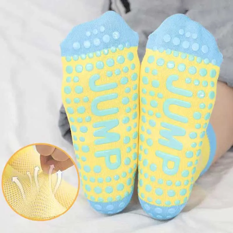 Calcetines para parques de trampolines